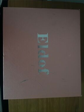 ELDOF BLACK PATENT HEELS BRAND NEW